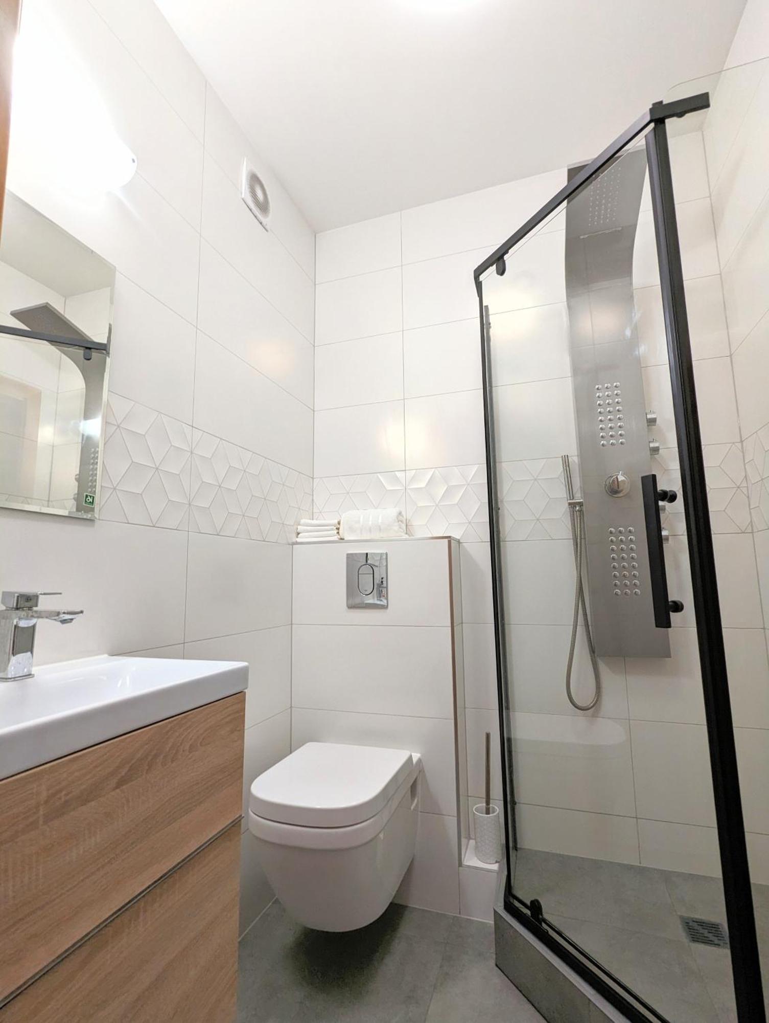 3-Bedroom Apt In Town Square Vratislav Exteriér fotografie