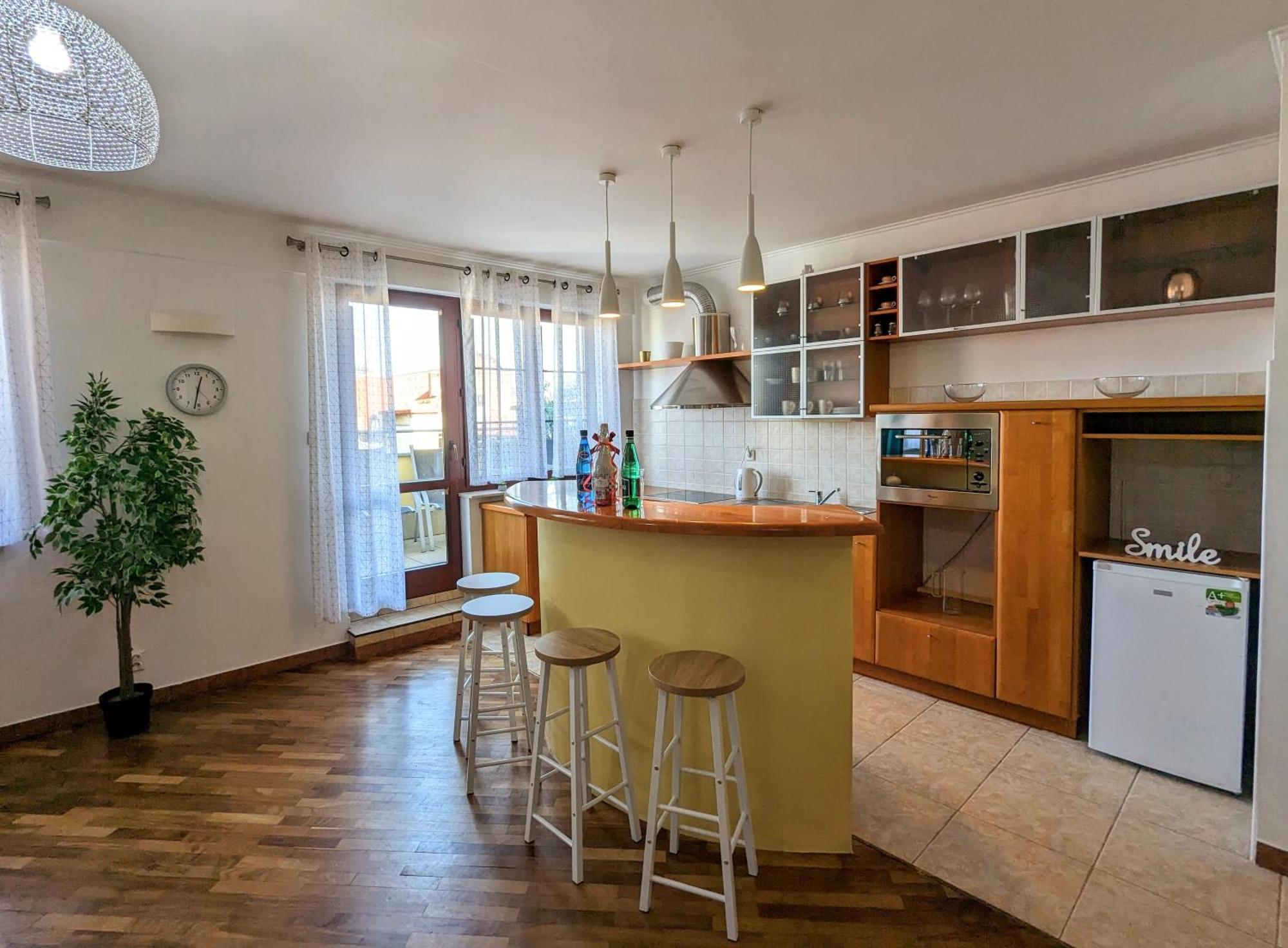 3-Bedroom Apt In Town Square Vratislav Exteriér fotografie
