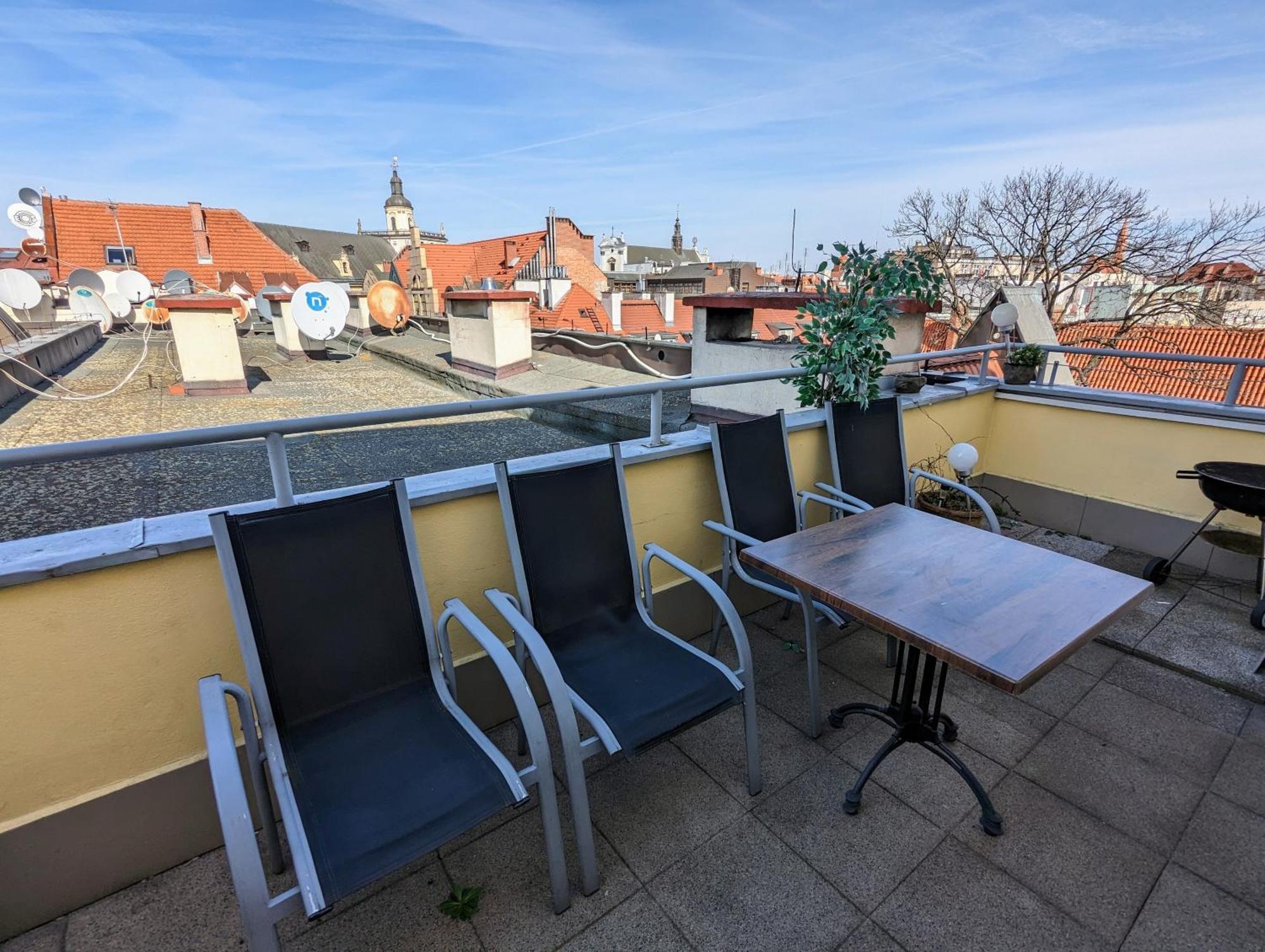 3-Bedroom Apt In Town Square Vratislav Exteriér fotografie